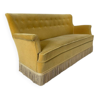 Vintage ochre yellow sofa / three-seater with fringes
