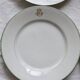 6 assiettes monogrammées anciennes en porcelaine de Limoges