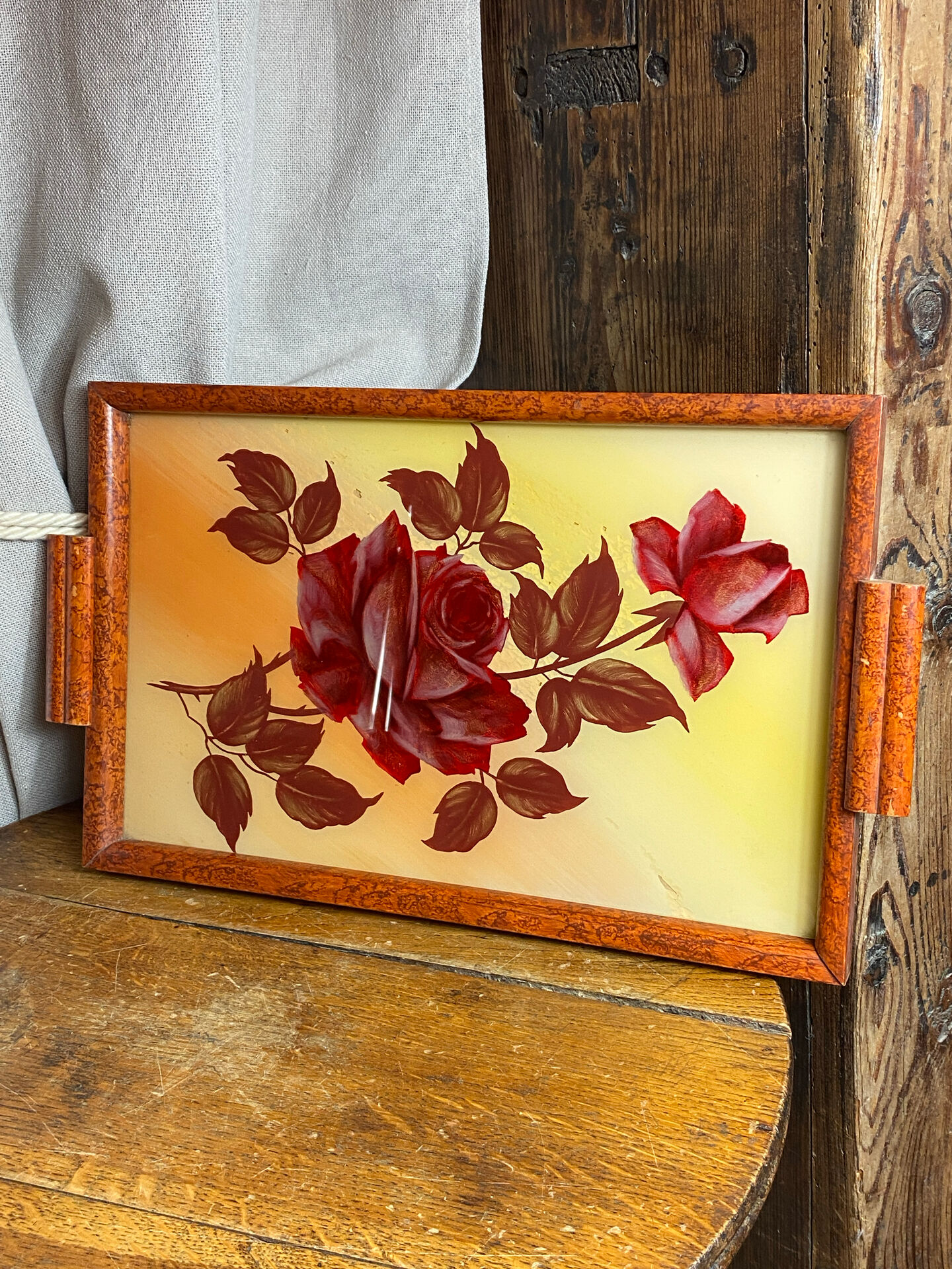 Plateau en bois, décor floral, Art déco