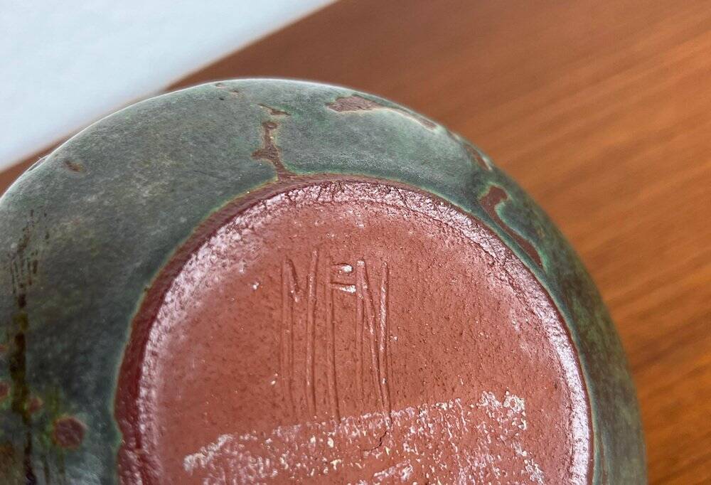 Mid-century German studio pottery vase by Meike Falck Nicolaisen, 1960s.