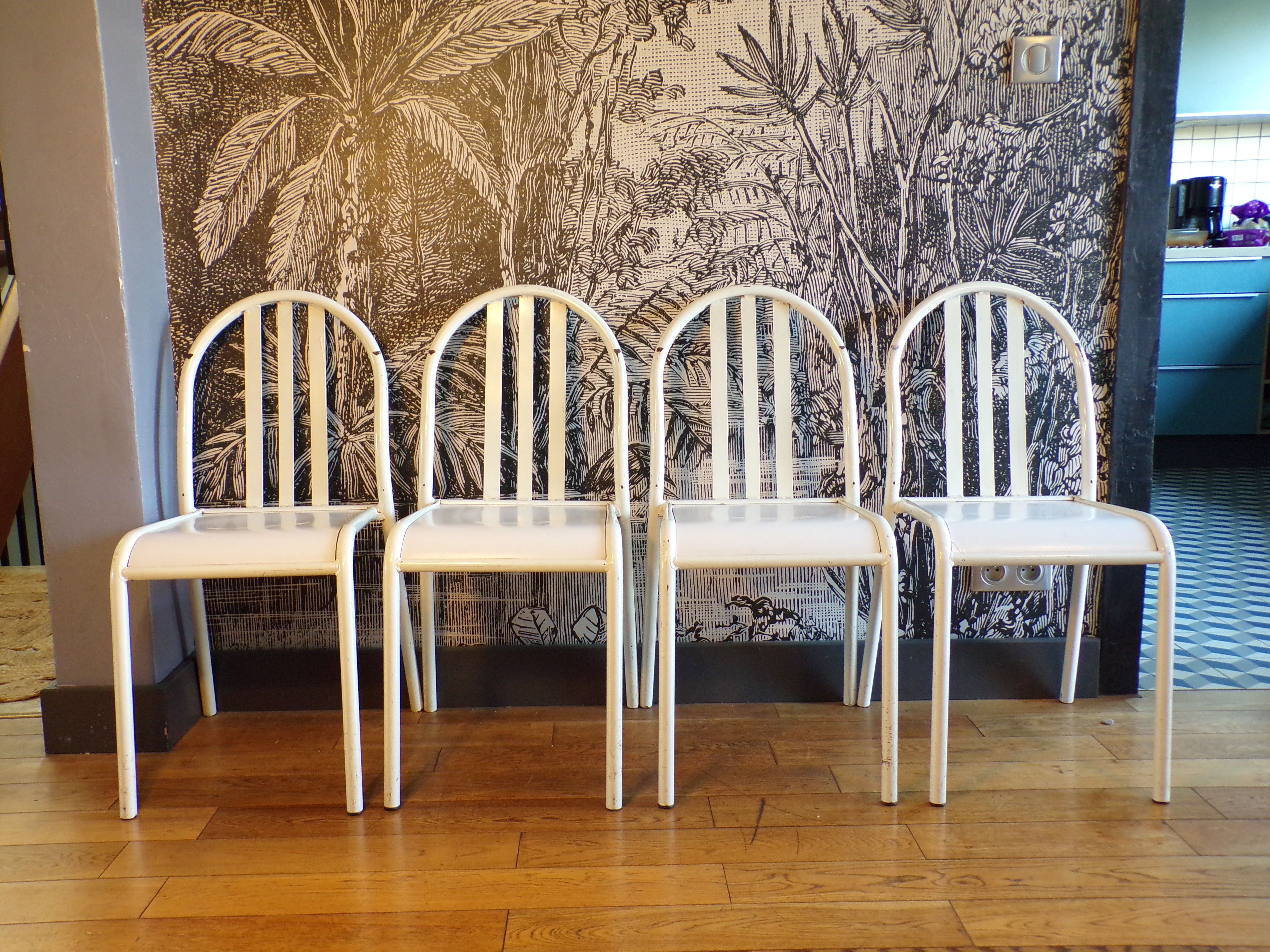 4 Mallet-Stevens chairs