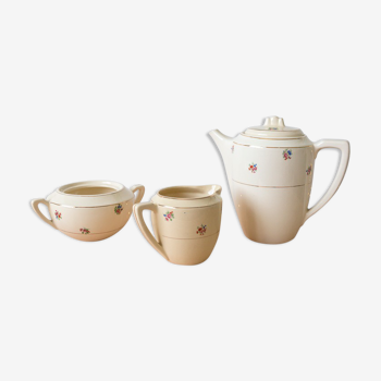Digoin milk pot and white sugar teapot with flowers