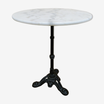 Bistro table