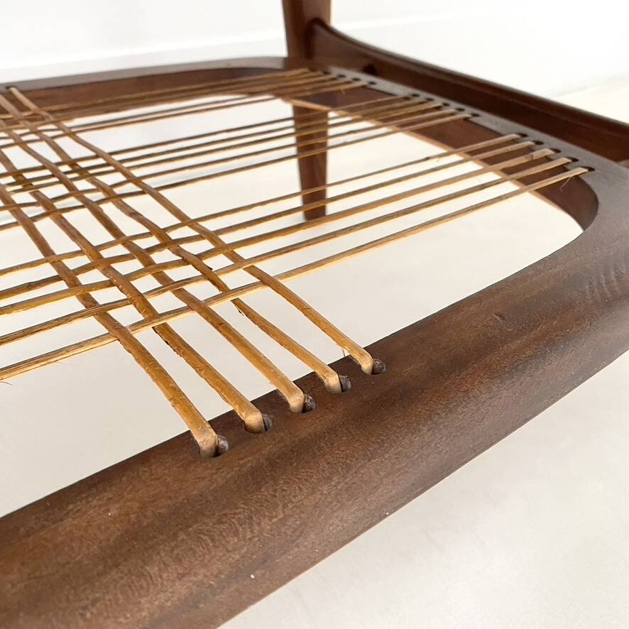 Table Louis Van Teeffelen circa 60