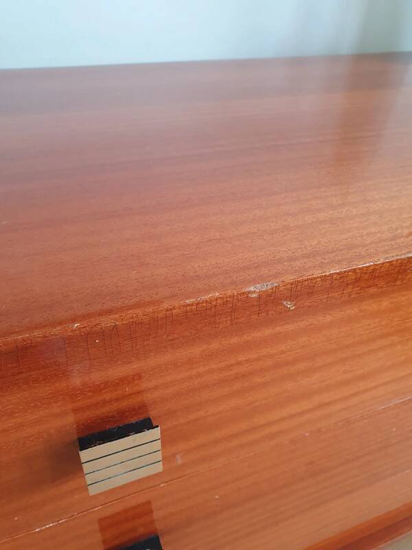 Commode vintage