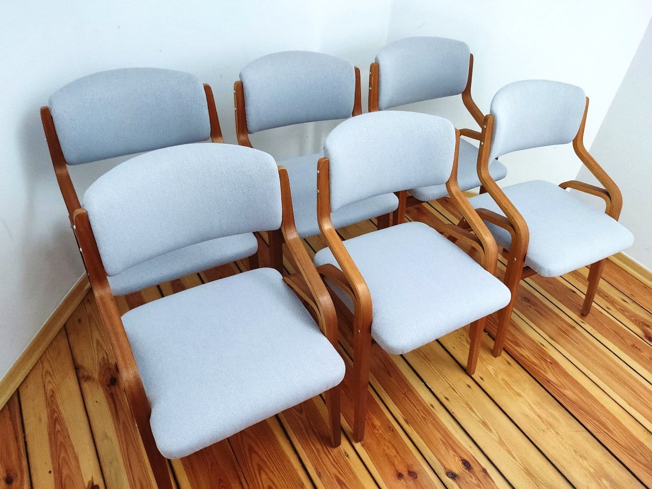 Set of Six Chairs by L. Volák for Dřevopodnik Holešov, Czechoslovakia, 1960s