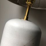 Light fixture with lampshade