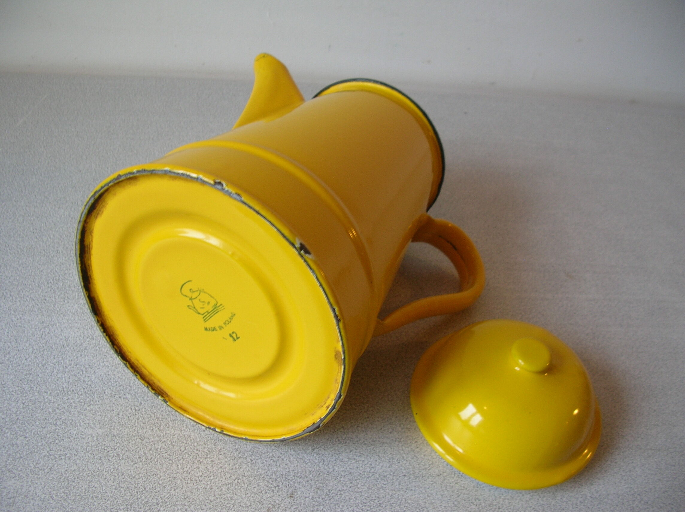 Old yellow enamelled coffee maker Made in Poland deco kitchen countryside farm