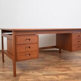 Mid-century danish teak desk, 1970