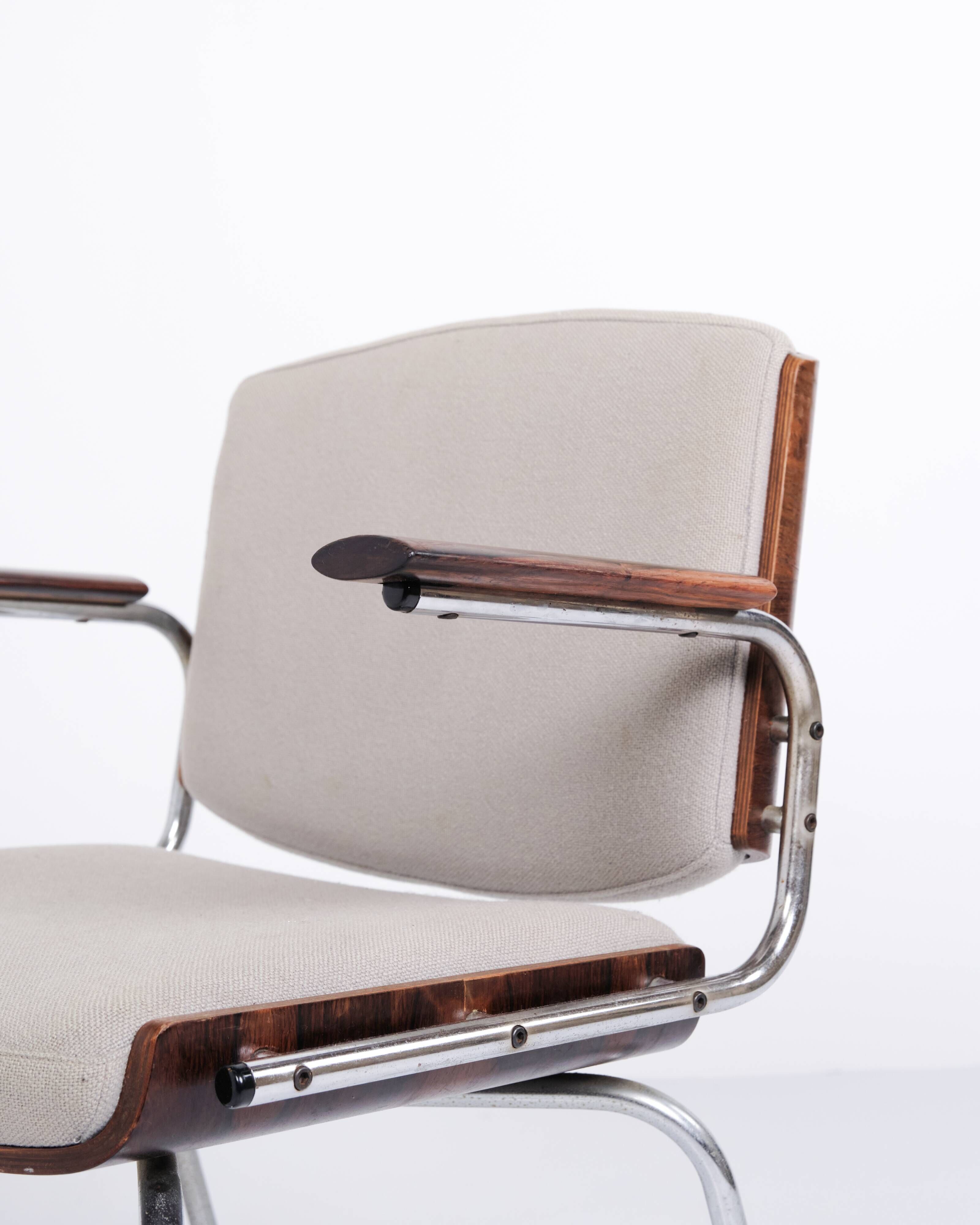 Conference chair – Rosewood & light grey fabric – Duba – 1960s