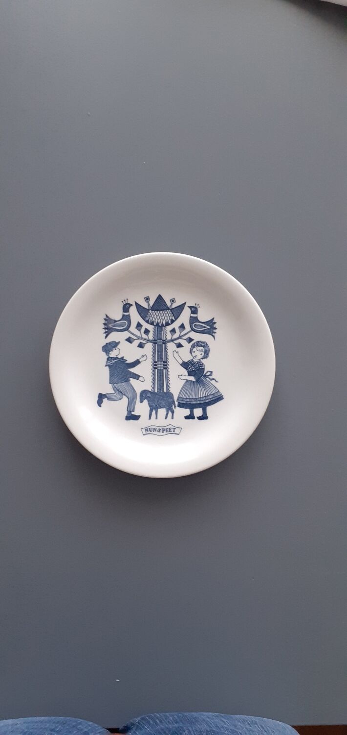Delft Royal Sphinx Plate