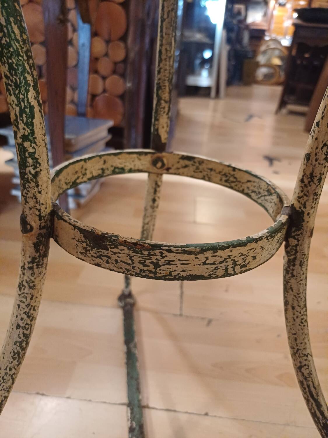 Large bistro pedestal table, 70 cm in diameter, circa 1900.