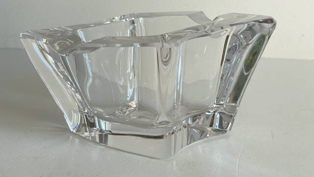VINTAGE Free-Form Crystal ASHTRAY