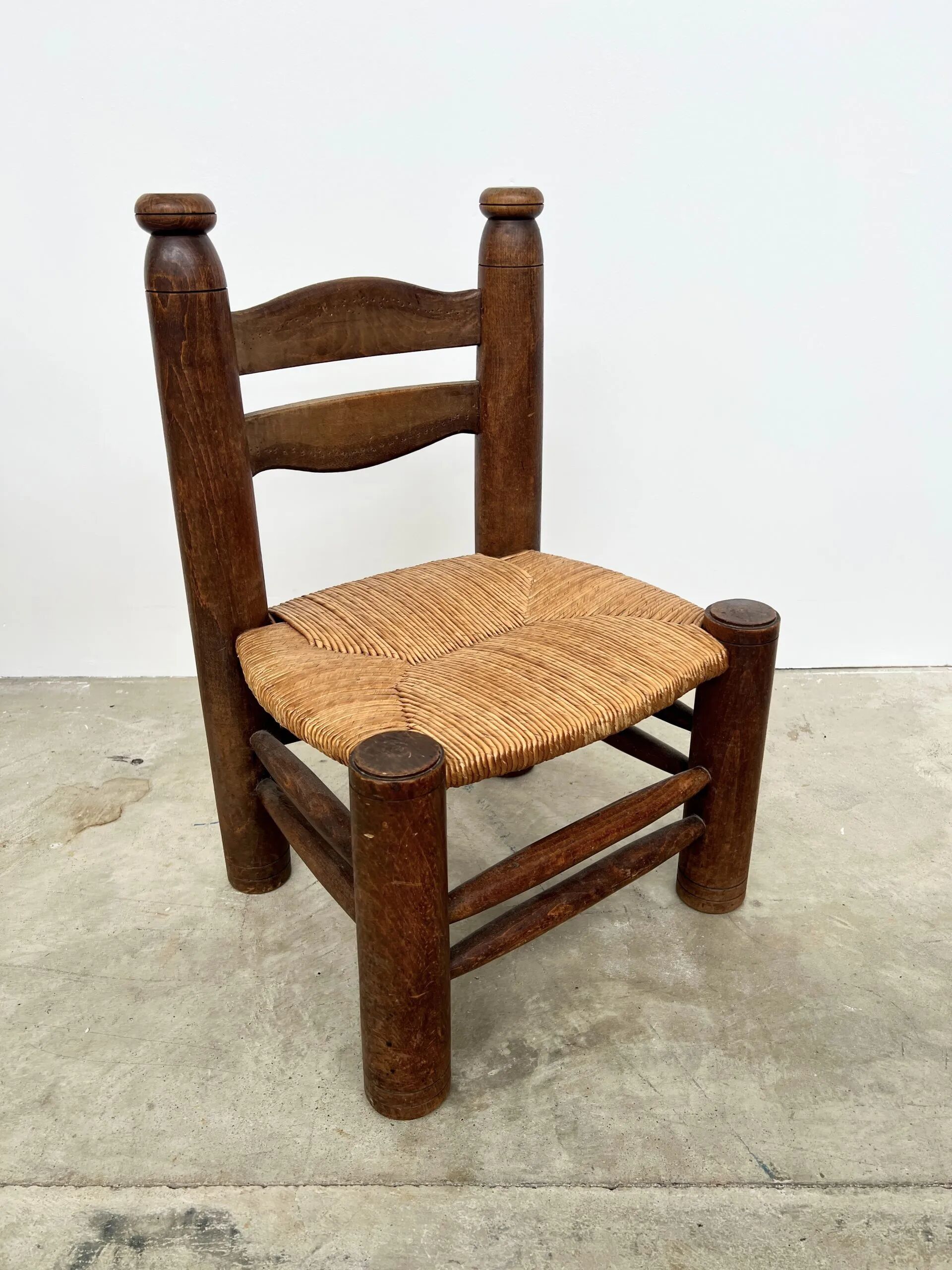 Dudouyt style straw-seated fireplace chair