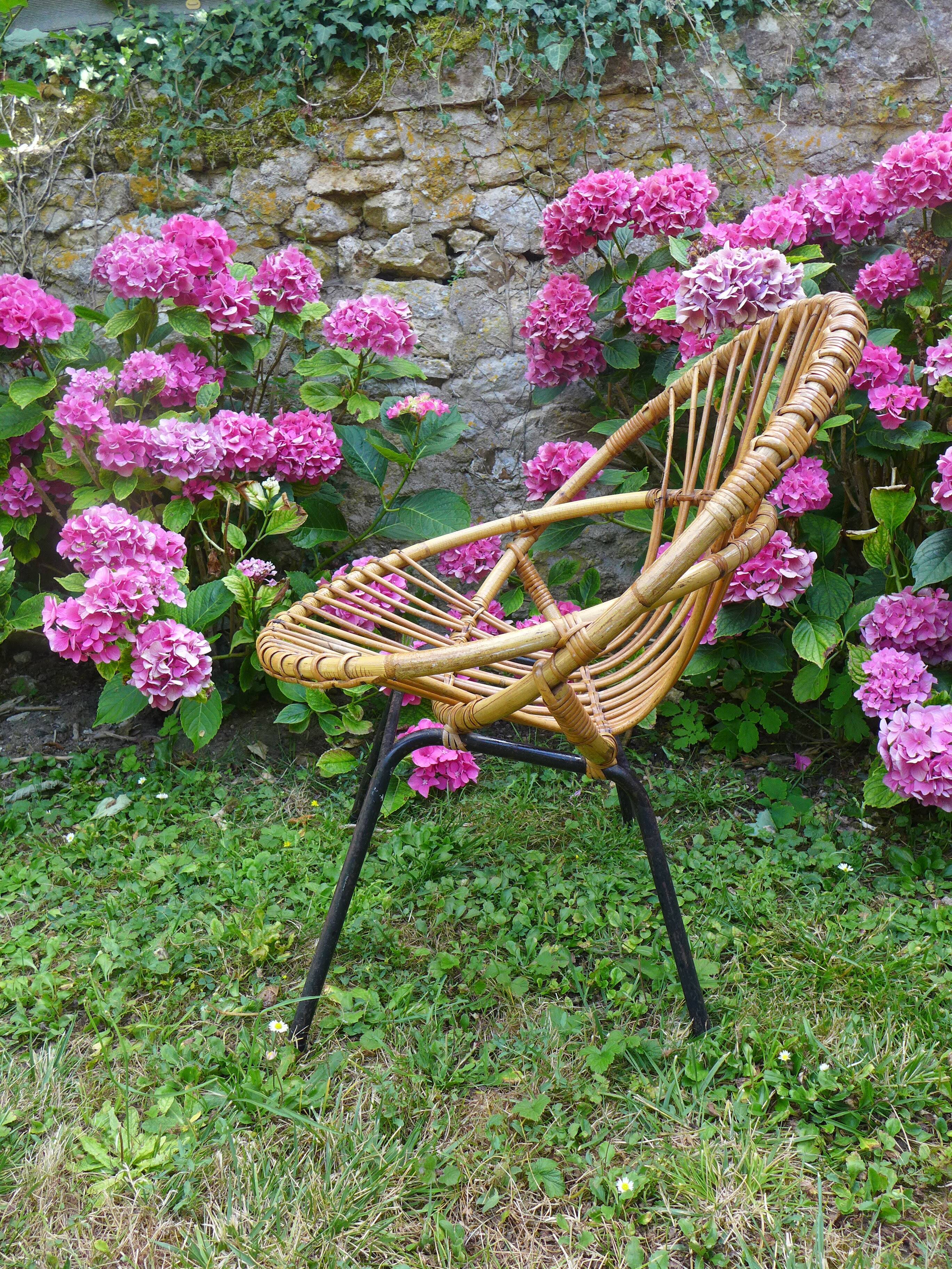 Vintage rattan chair