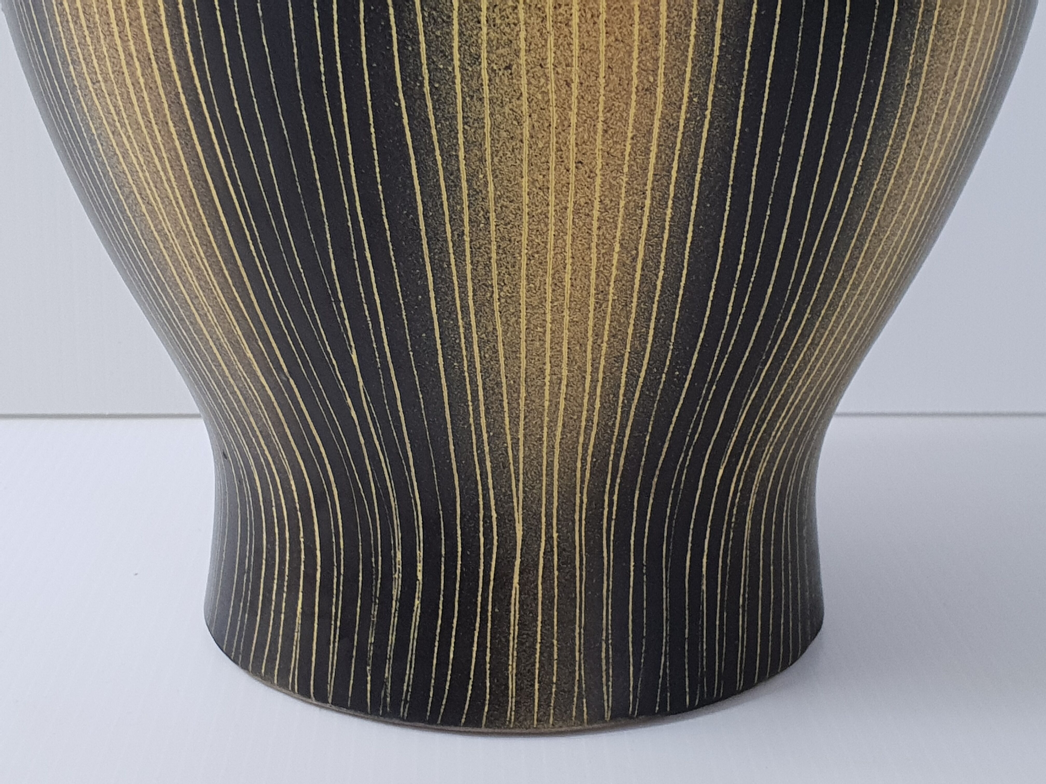 Vintage Saint Clement vase 1950