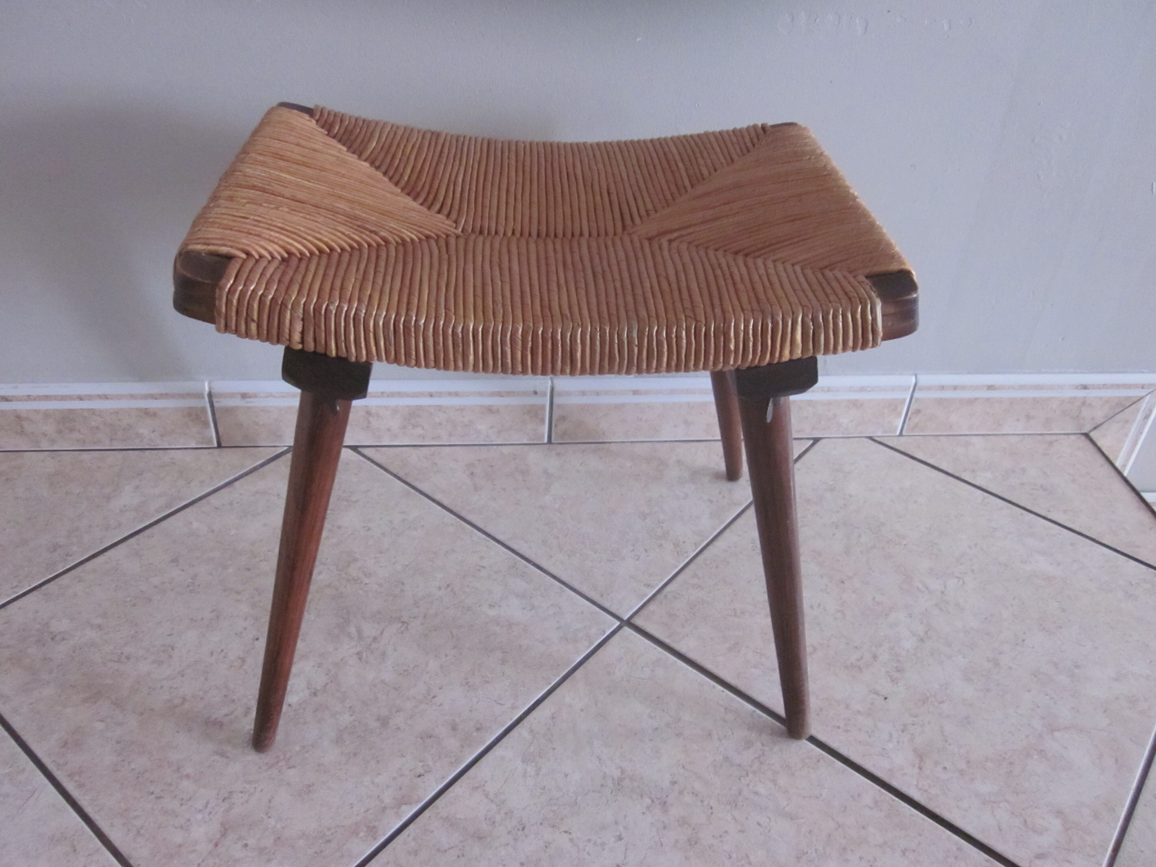 Tabouret vintage paille 1960