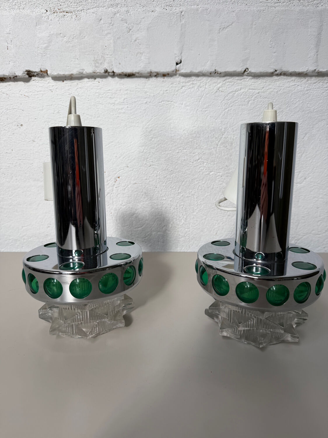 Metal and glass suspension Raak