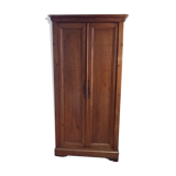 Double door wardrobe