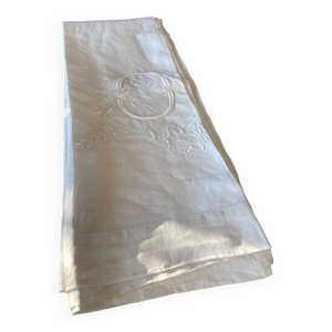drap en lin monogramme