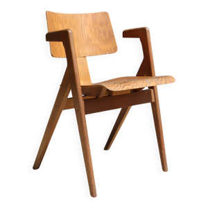 Fauteuil robin day «