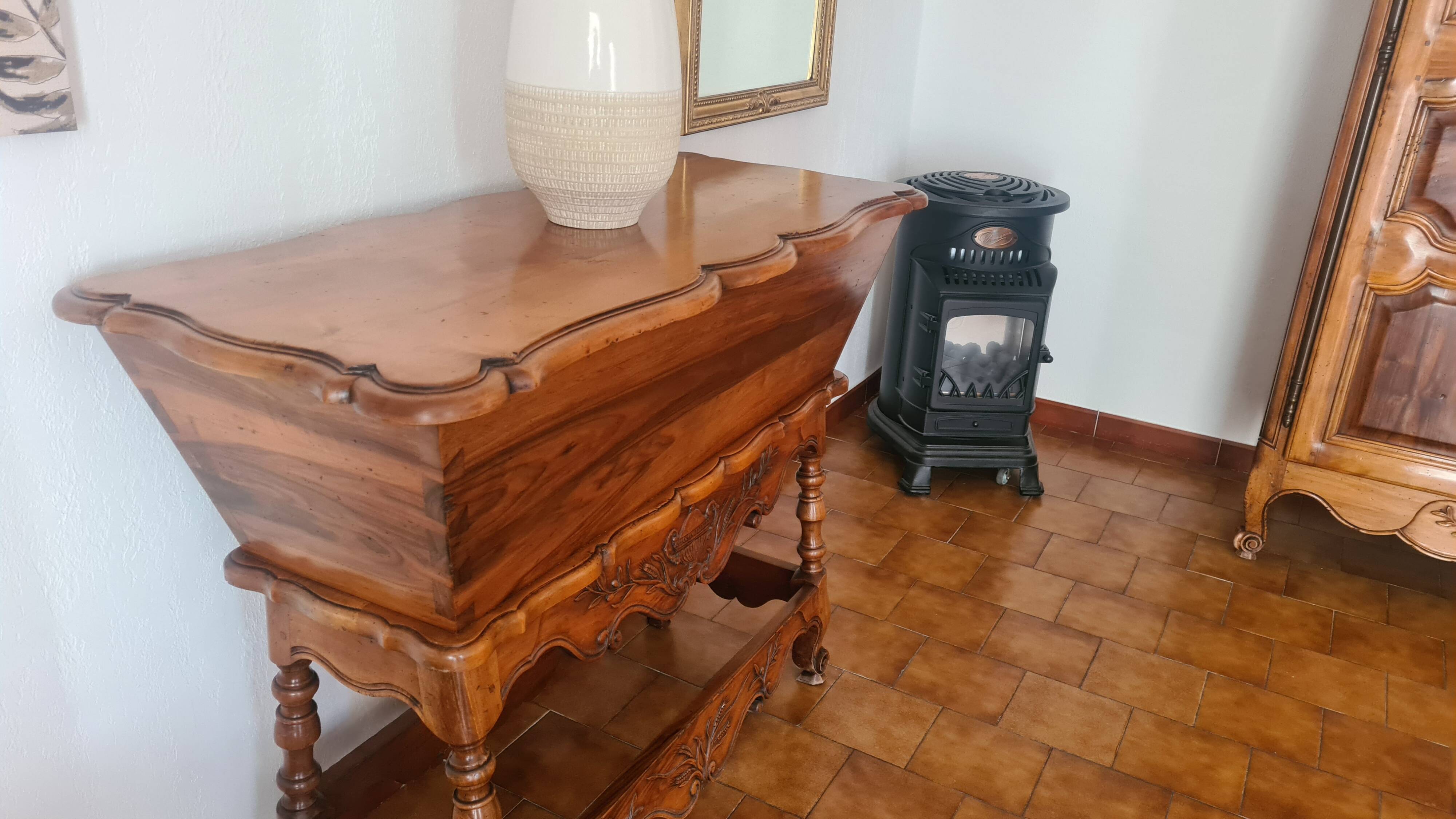 Provençal dough mixer