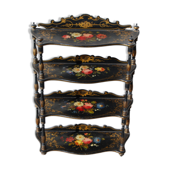 Wall shelf Napoleon III in blackened wood decorated with flowers.