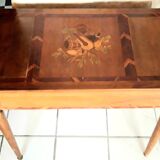 Table de jeux Louis XVI en marqueterie