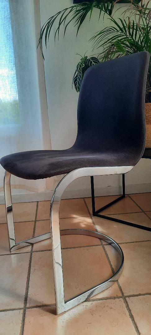 4 Italian chairs, 1970