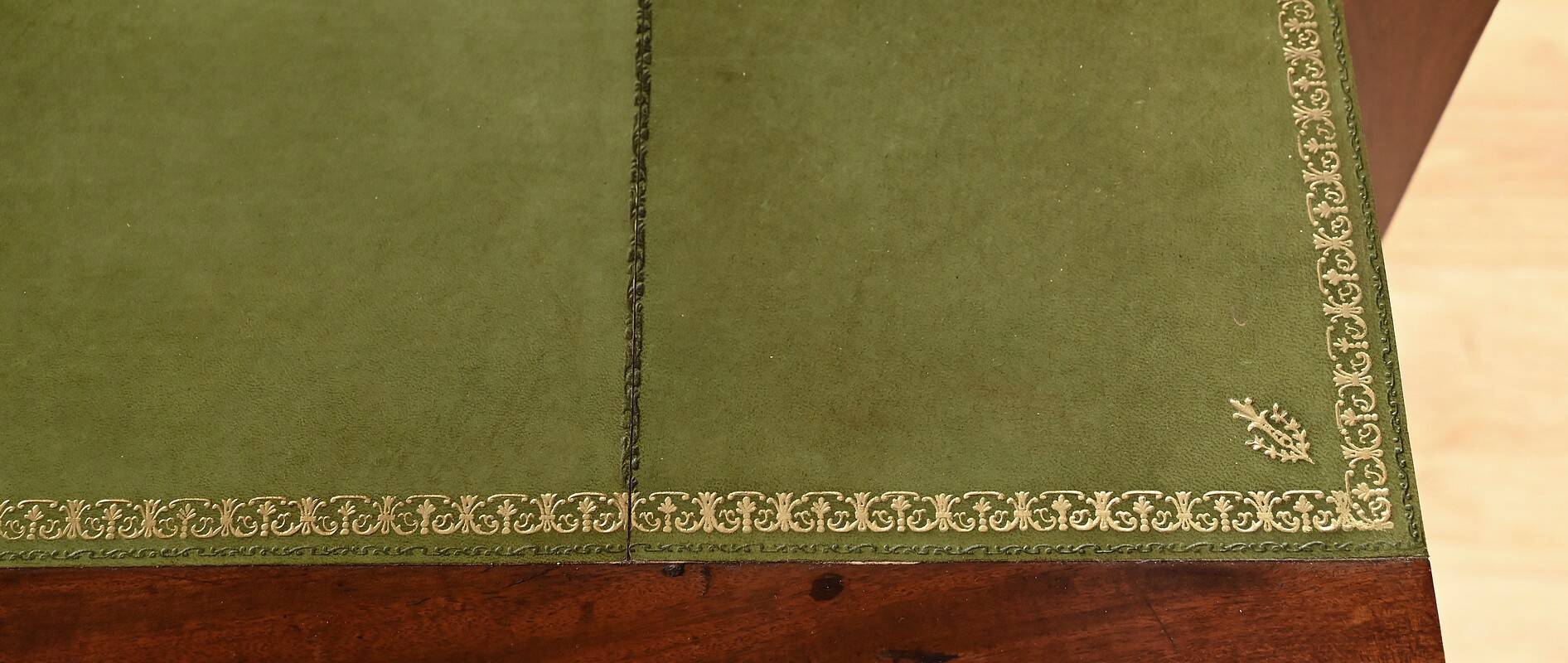 Mahogany Cylinder Desk, Restoration Period – Part 1 of the 19th Century