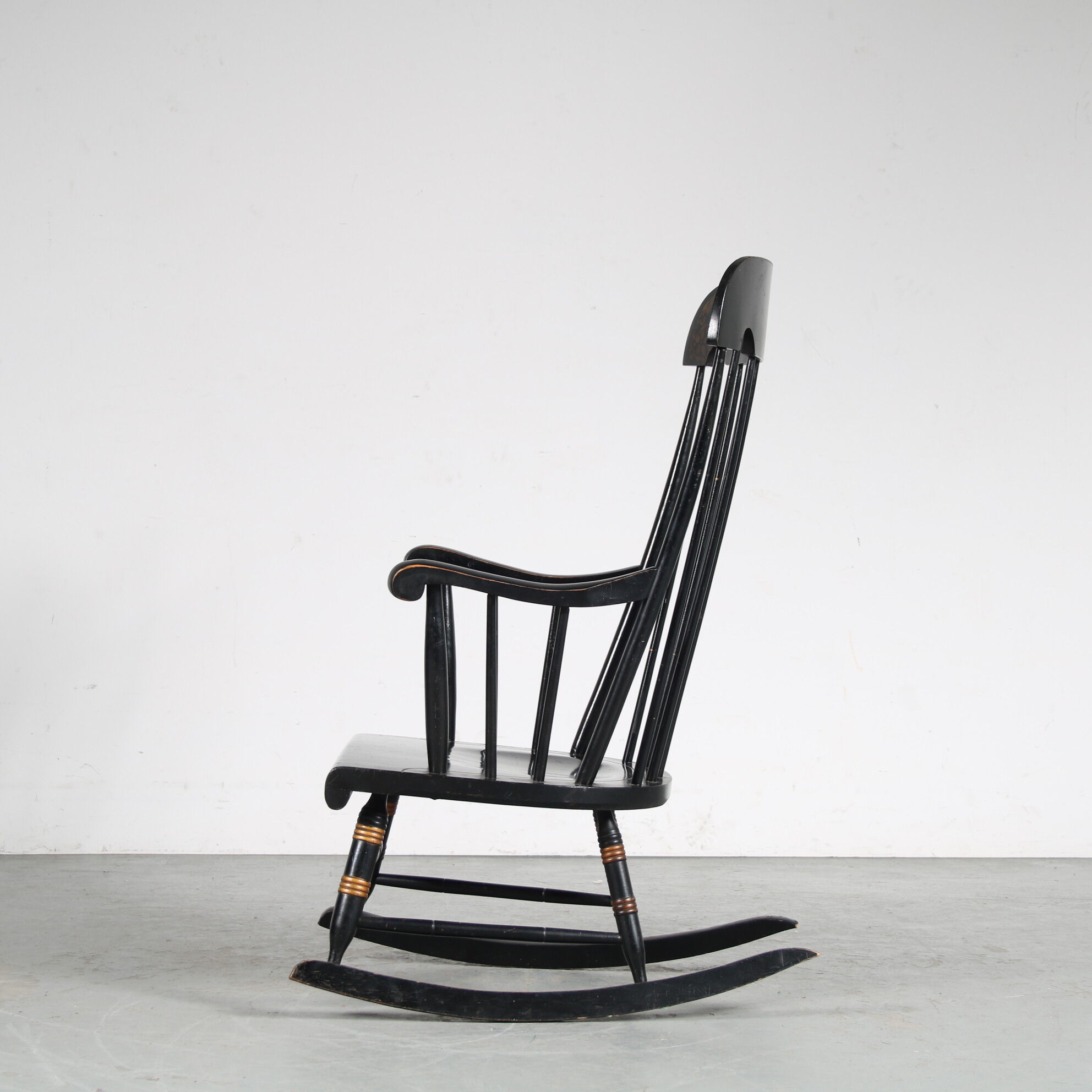 Rocking chair des années 1940 des États-Unis