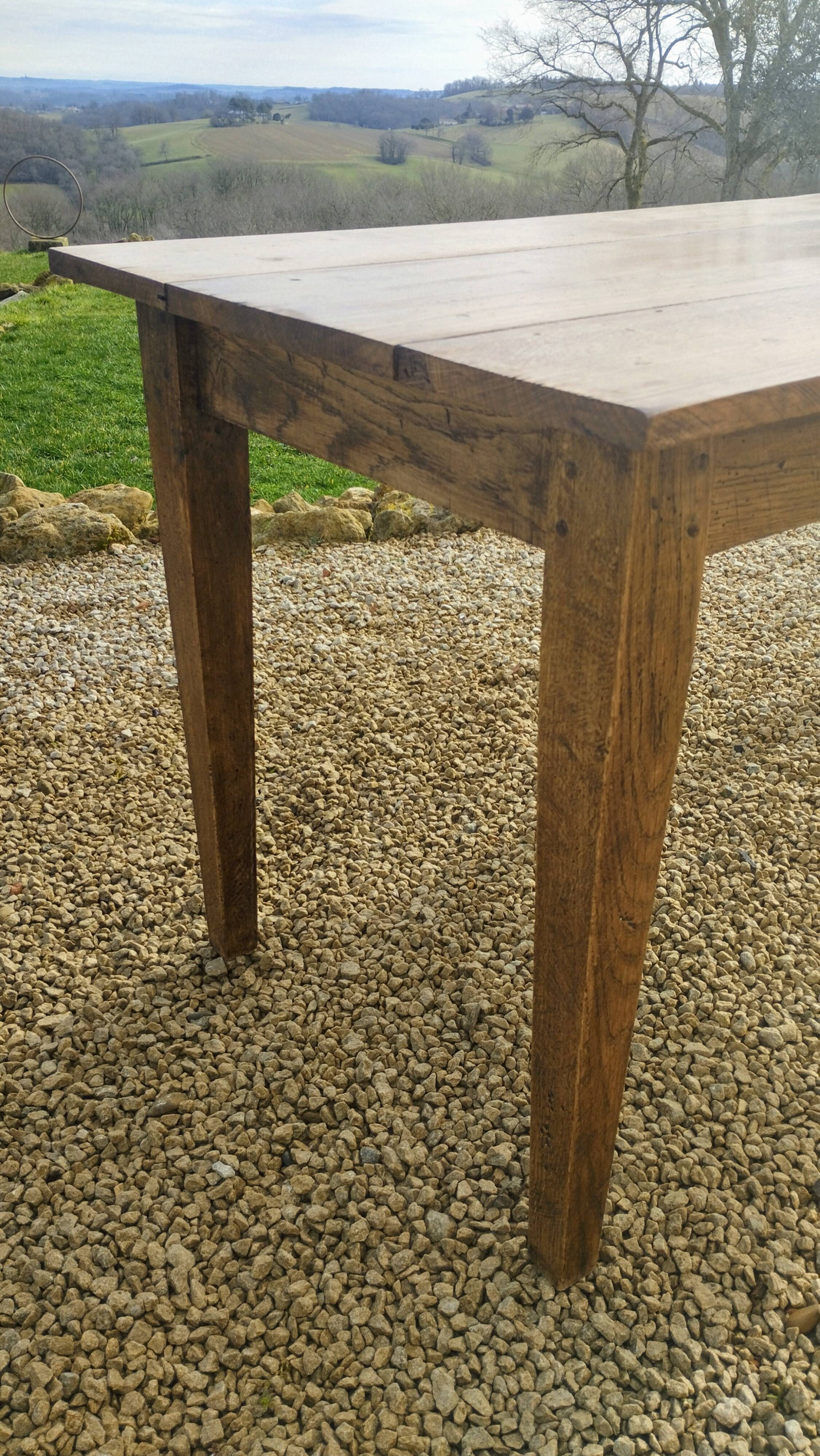 Farm table in sold oak