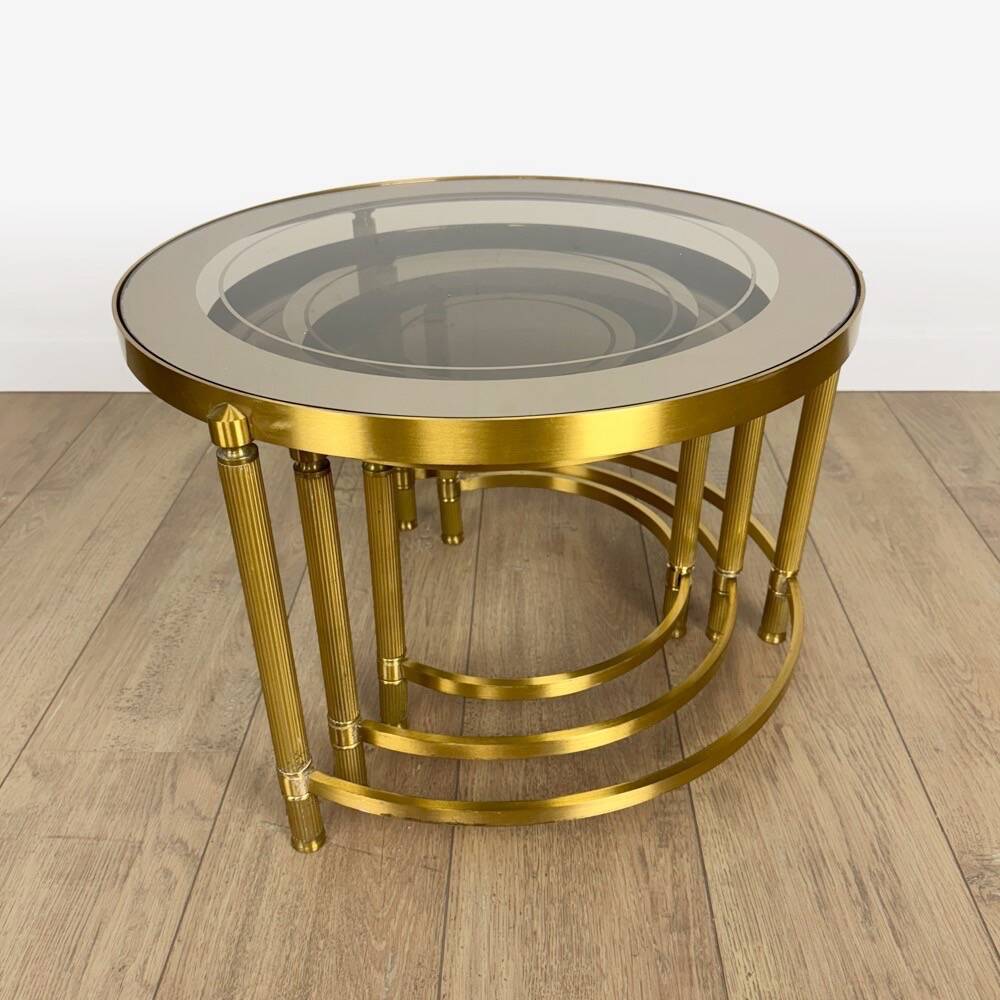 Tables gigognes rondes bronze doré verre fumé vintages