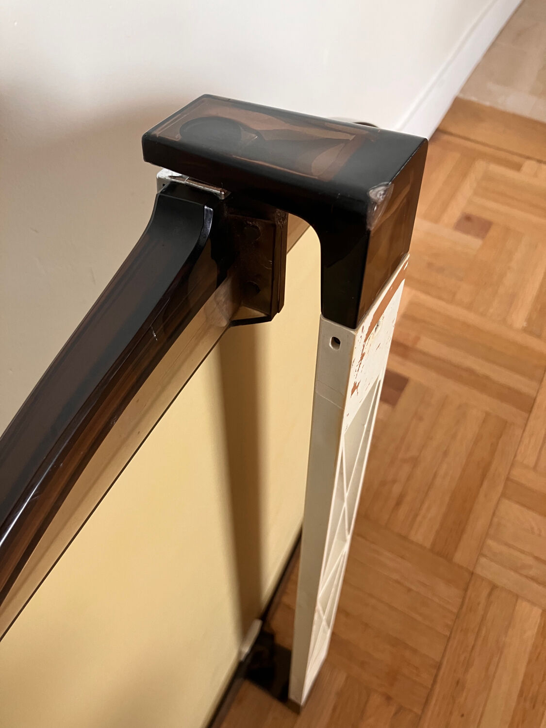 Plexiglass mirror 70s