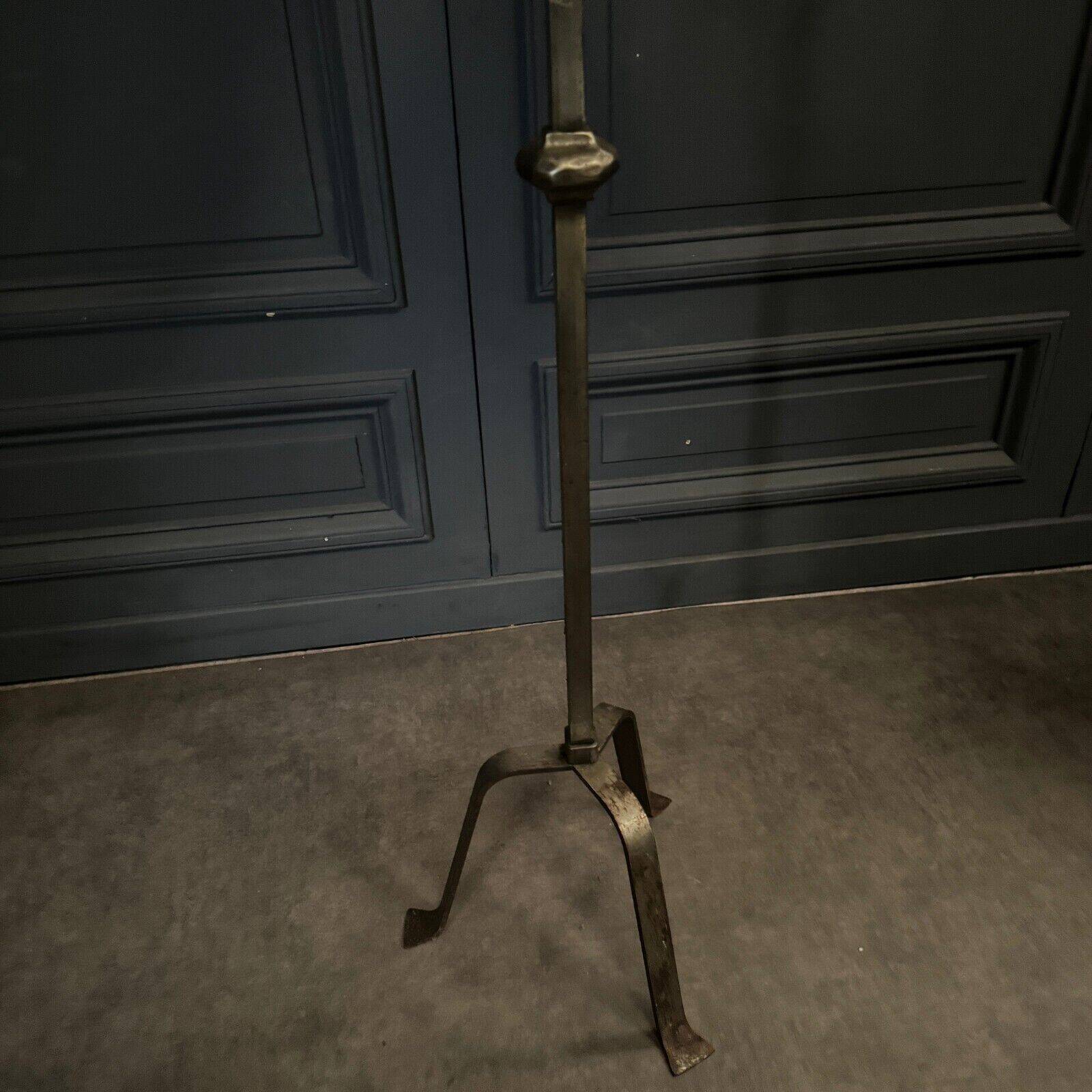 Brutalist ironwork floor lamp 1970 tripod base