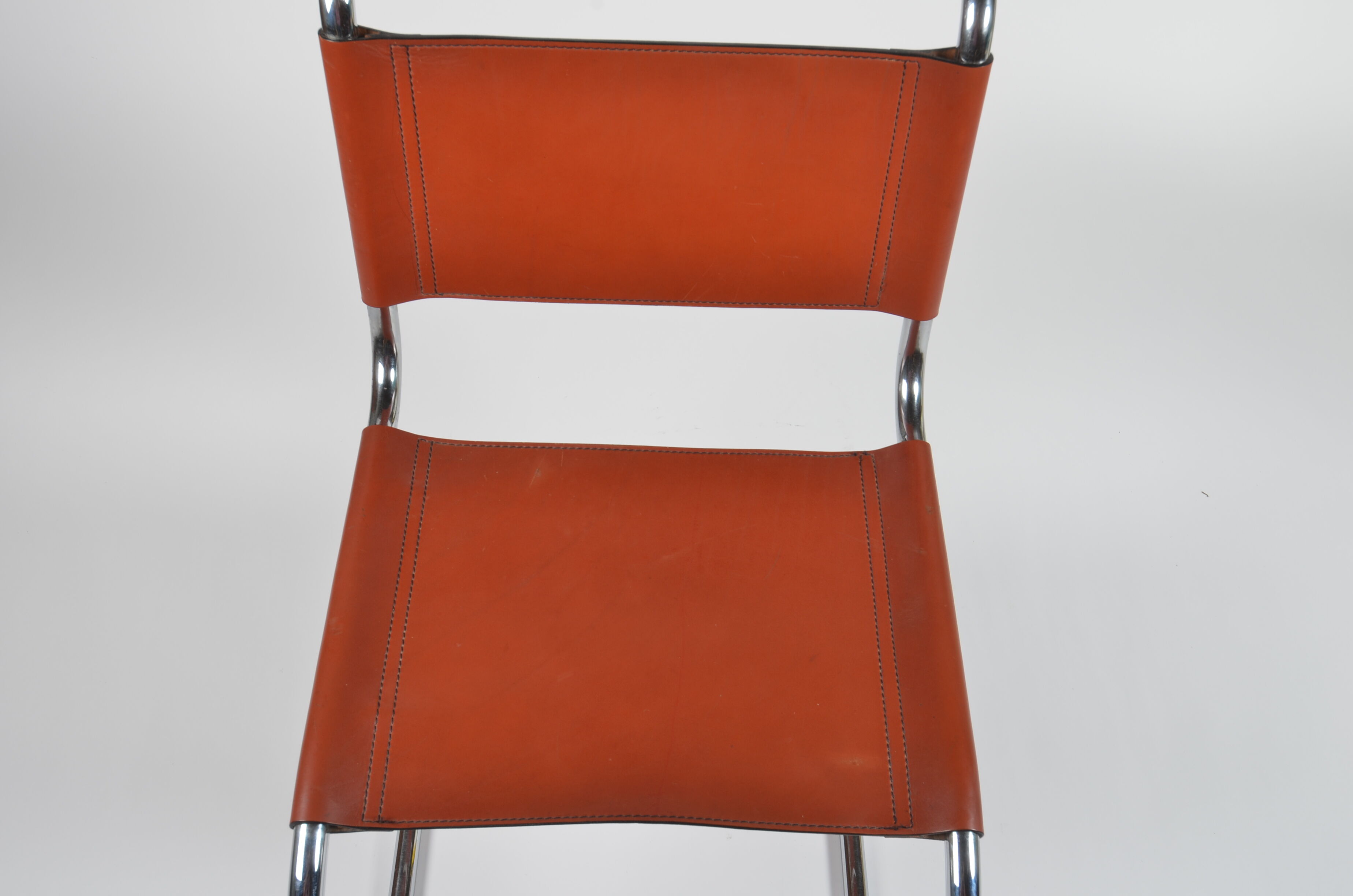 Chaise MR10 édition Thonet