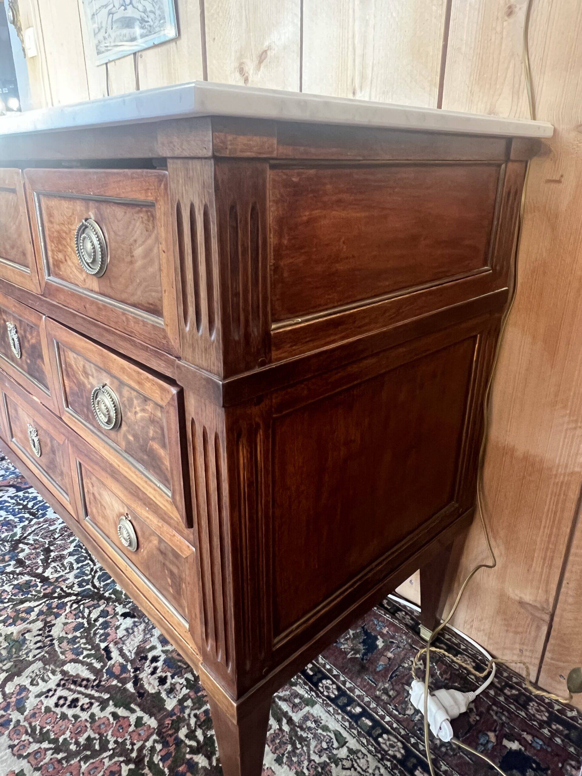 Louis XVI chest of drawers in mahogany veneer and solid wood, white marble