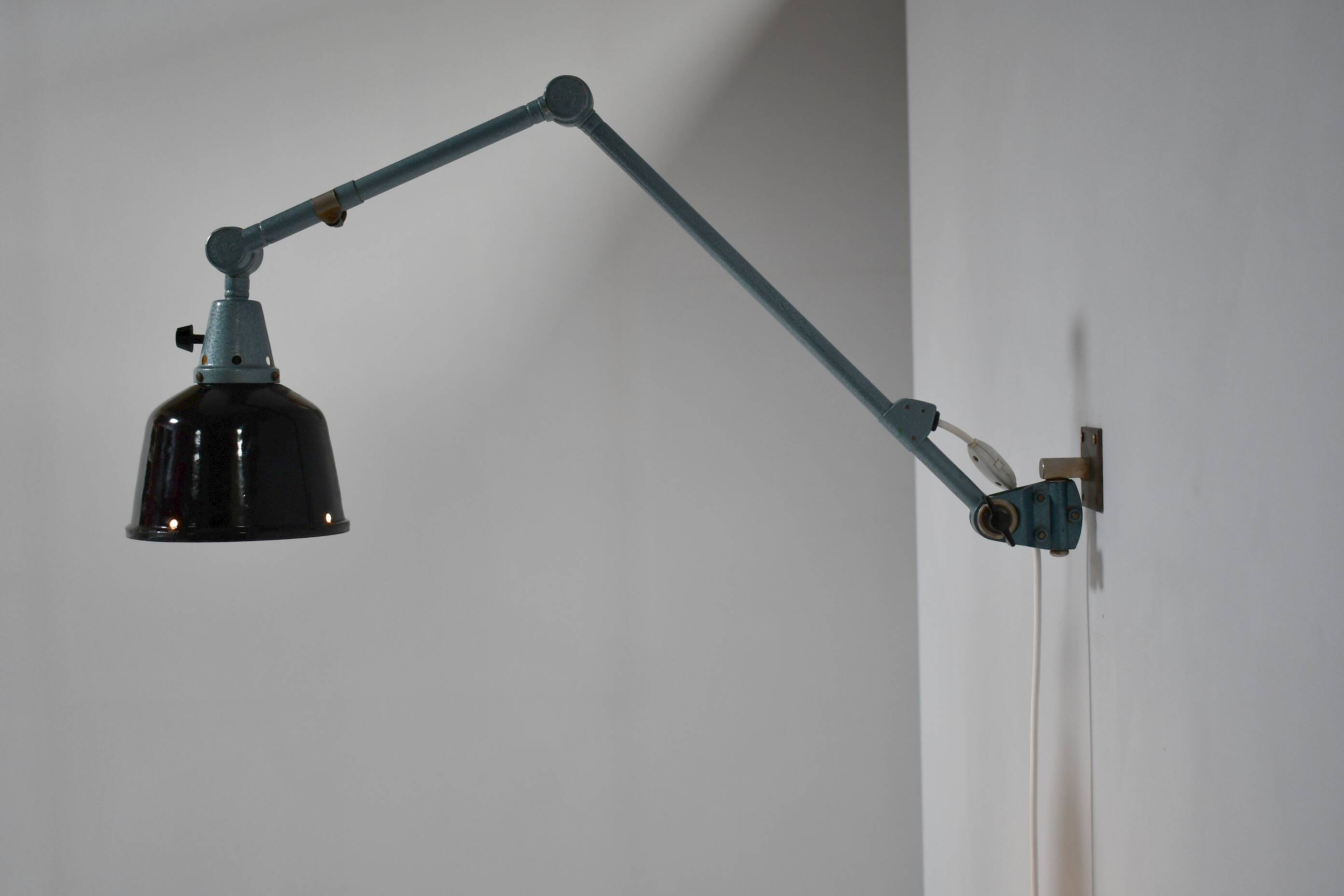 Articulating studio lamp by Midgard. Germany 1950s