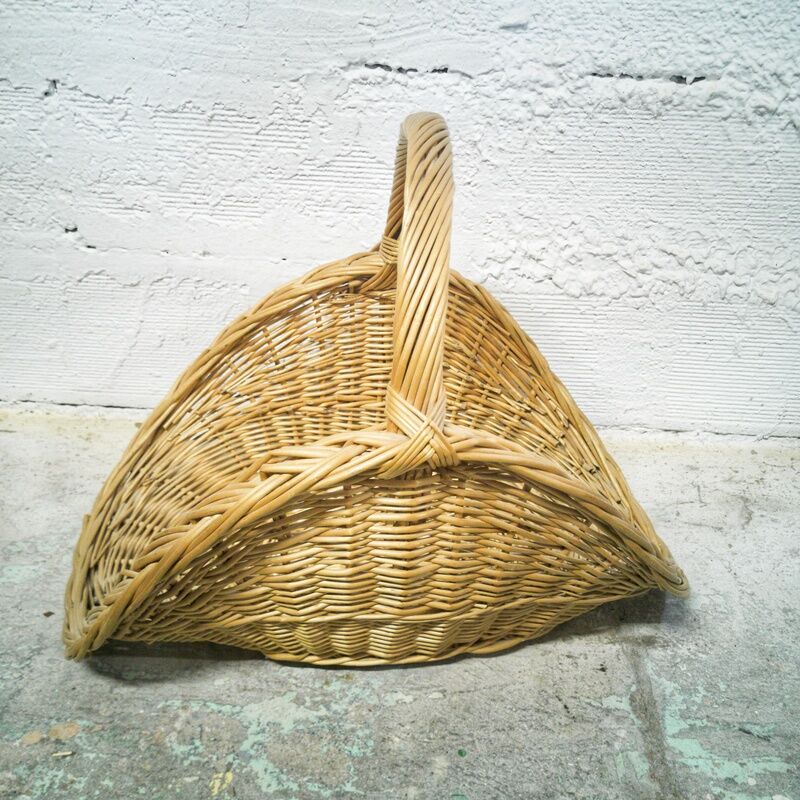 Wicker log basket