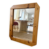 Scandinavian mirror in solid pine with 4 panels