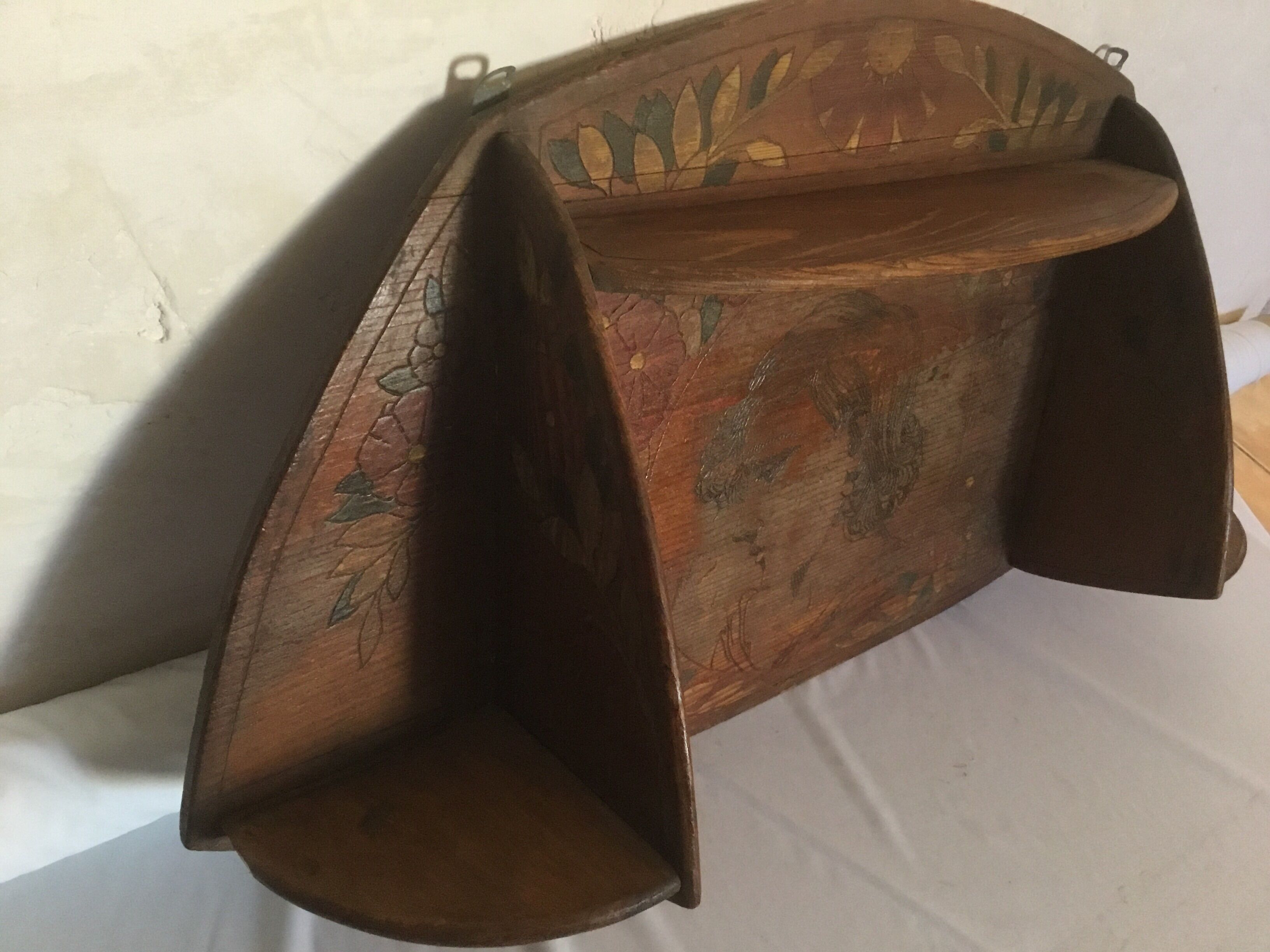 Shelf wood decoration 1900 pyrograved art nouveau art deco signed gallé era, majorelle