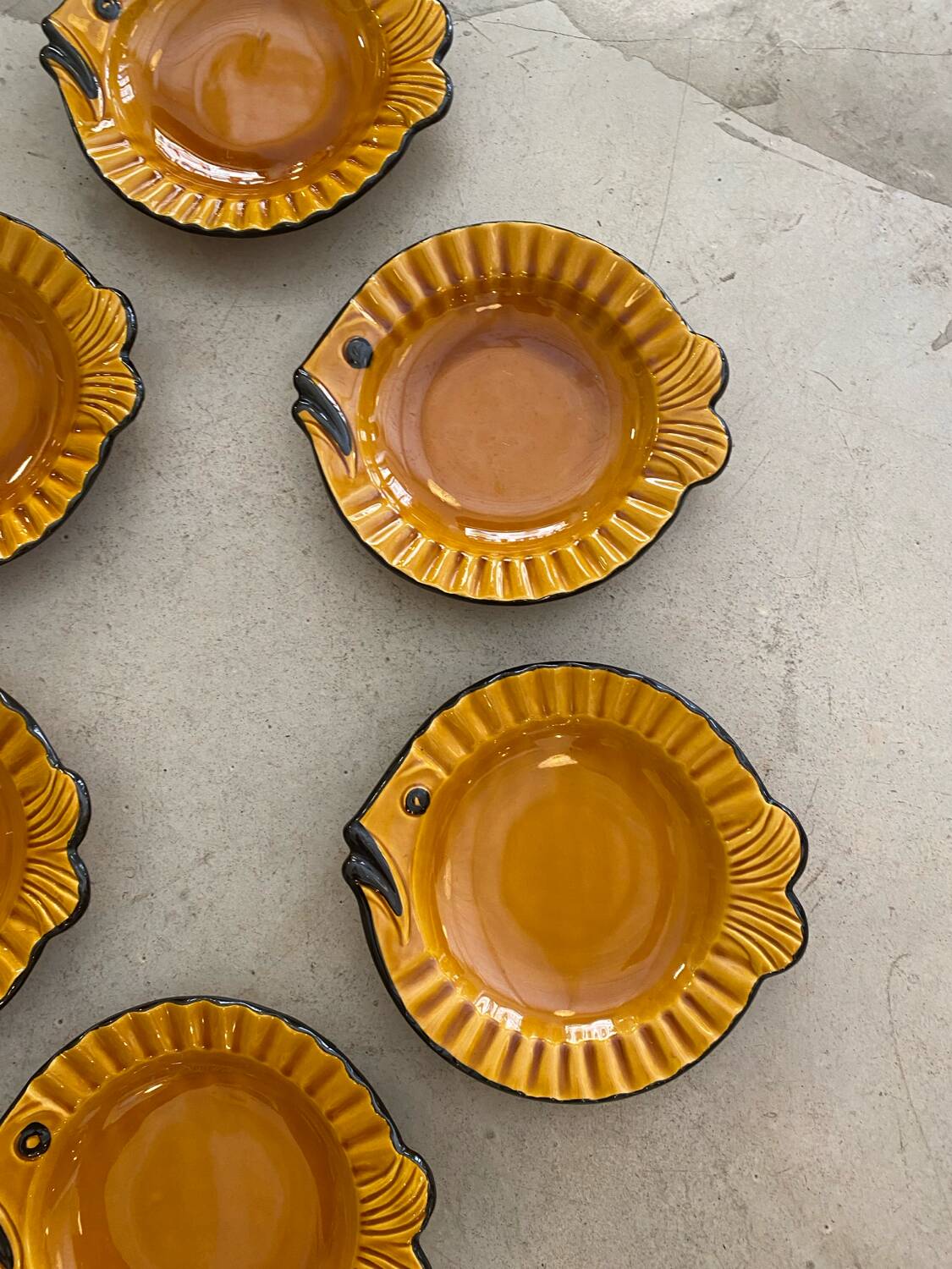 Vallauris fish soup plates