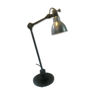 Lampe de table industrielle Gras pour Ravel Clamart