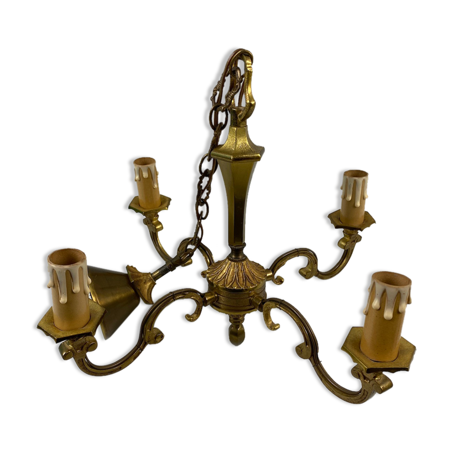 Brass chandelier 4 fires