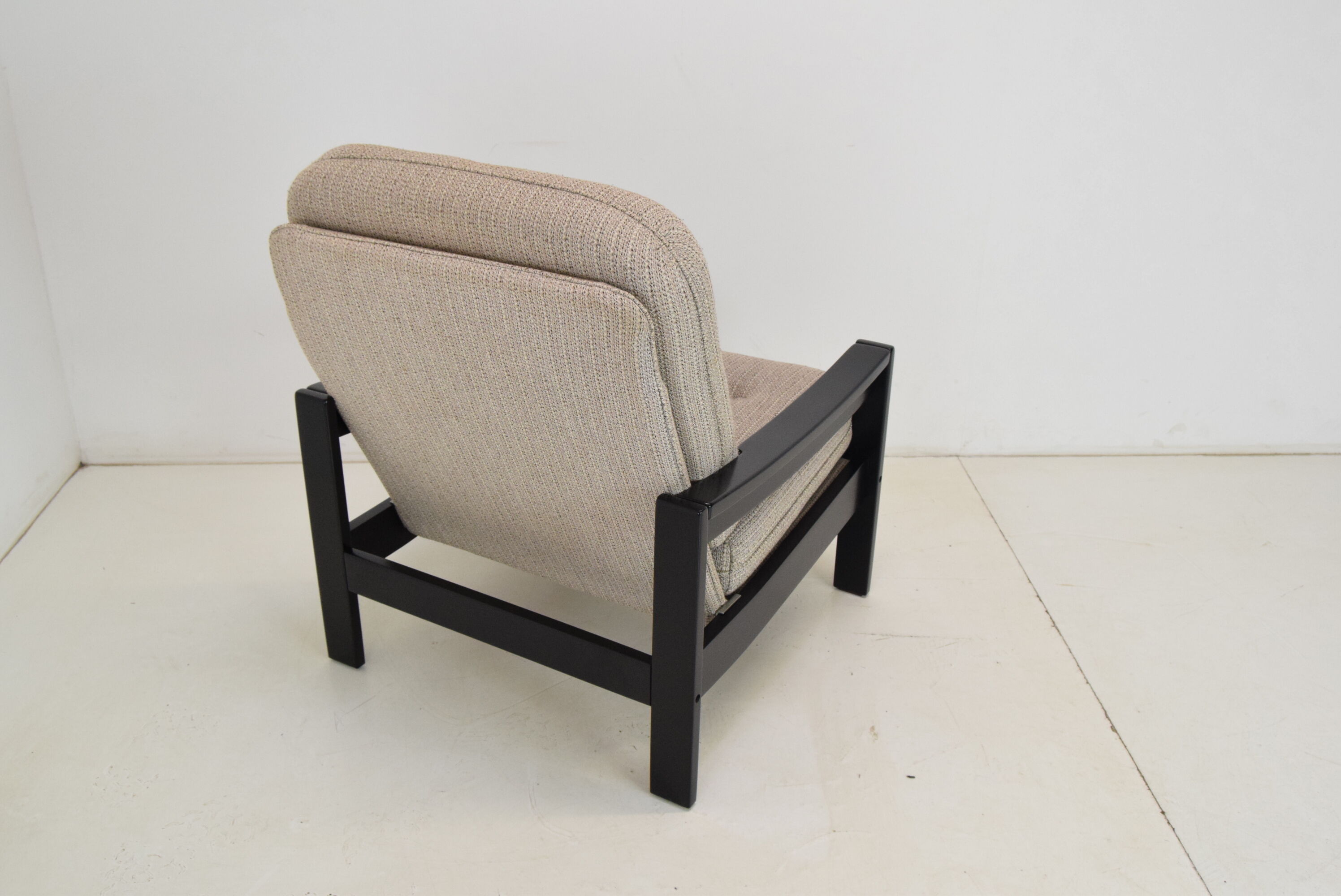 mid-century armchair Leda lux 1980's