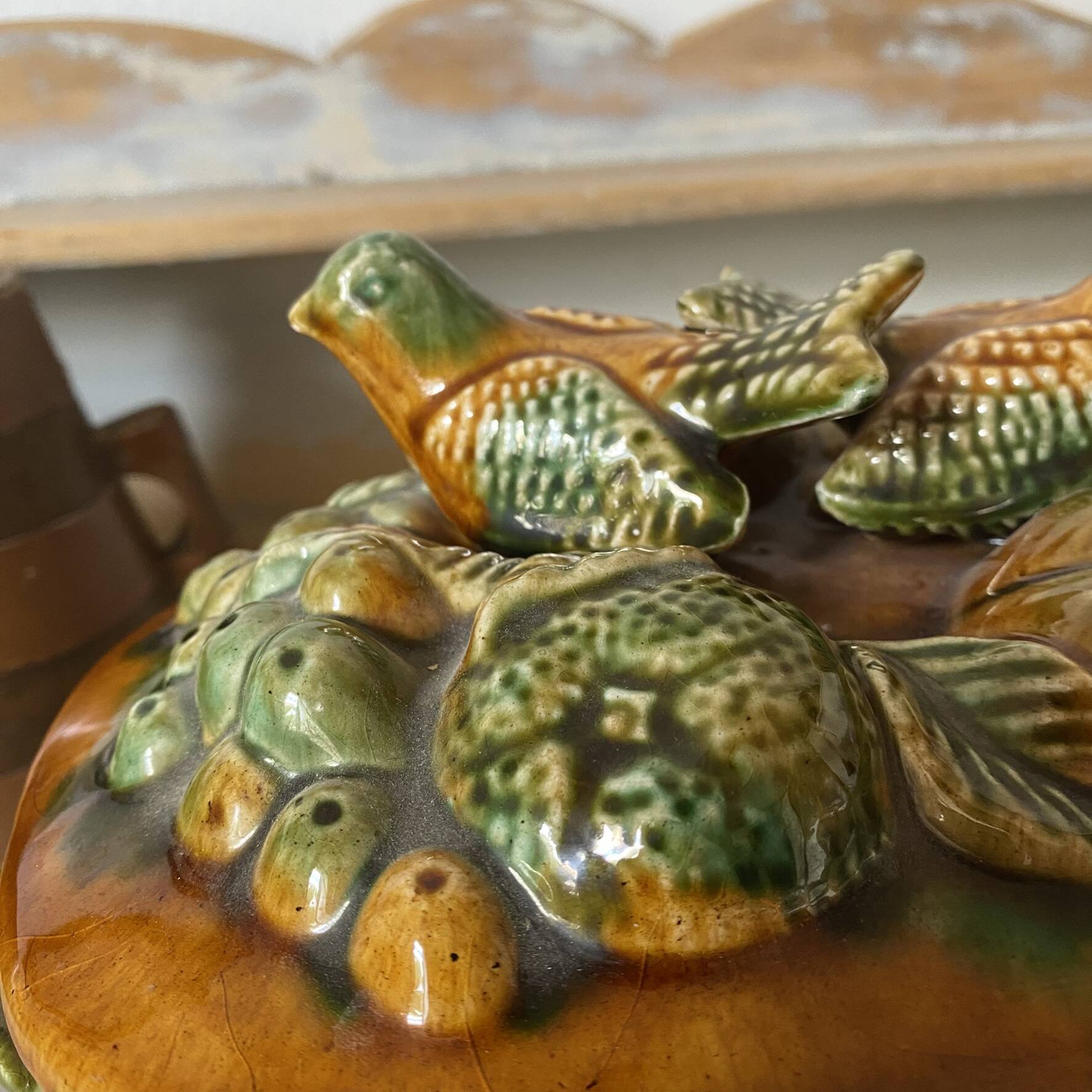 Trick-the-eye slipware bonbonnière