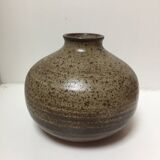Le Cep sandstone ball vase