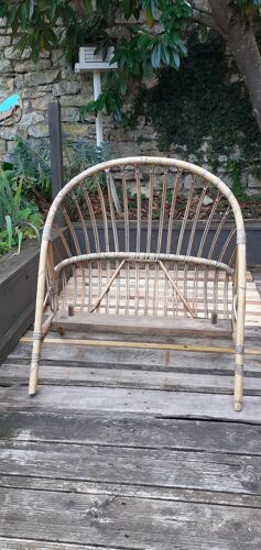 End of bed or rattan sofa