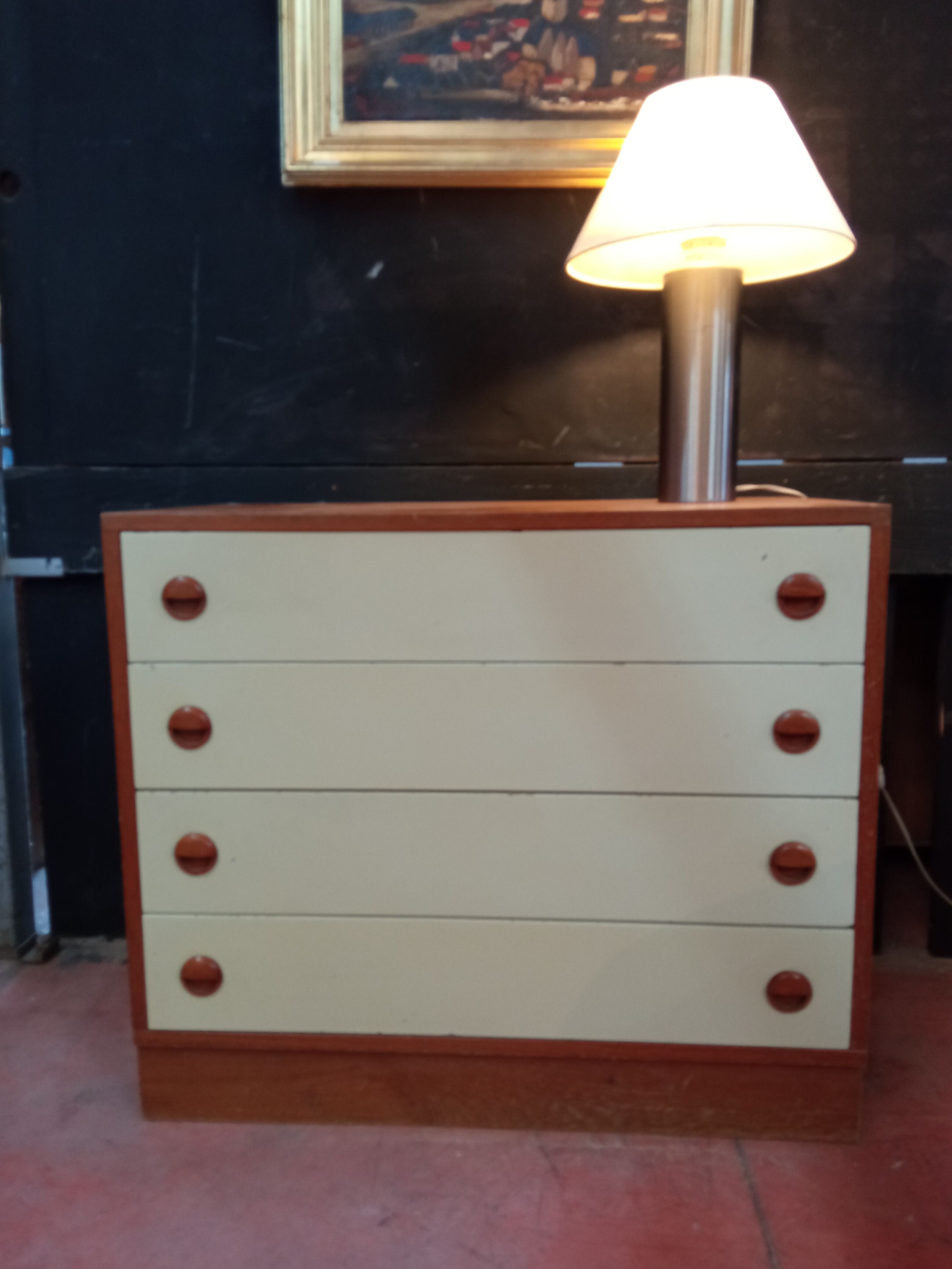 Commode en teck vintage
