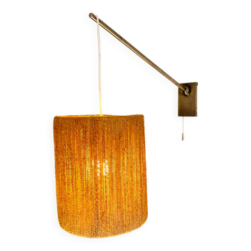 Grand lampadaire en sisal avec bras en métal, Suède années 1960.